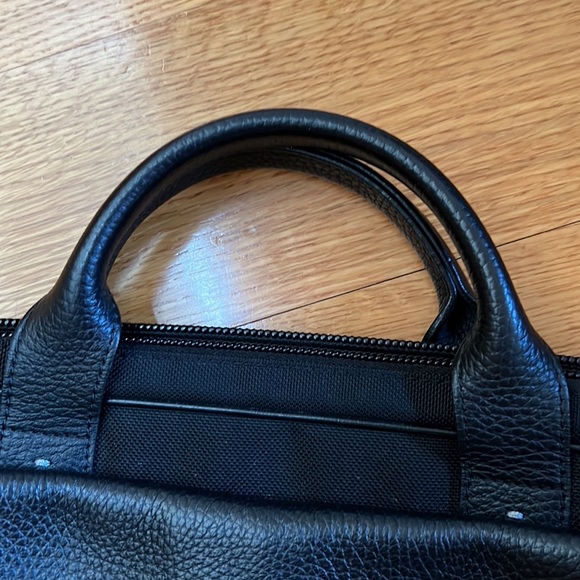 Ermenegildo Zegna Messenger Bag - Picture 4 of 12